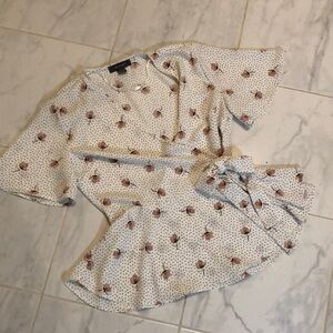 Primark white floral polka dot print blouse.  Flowy sleeves. Waist tie. EUC!